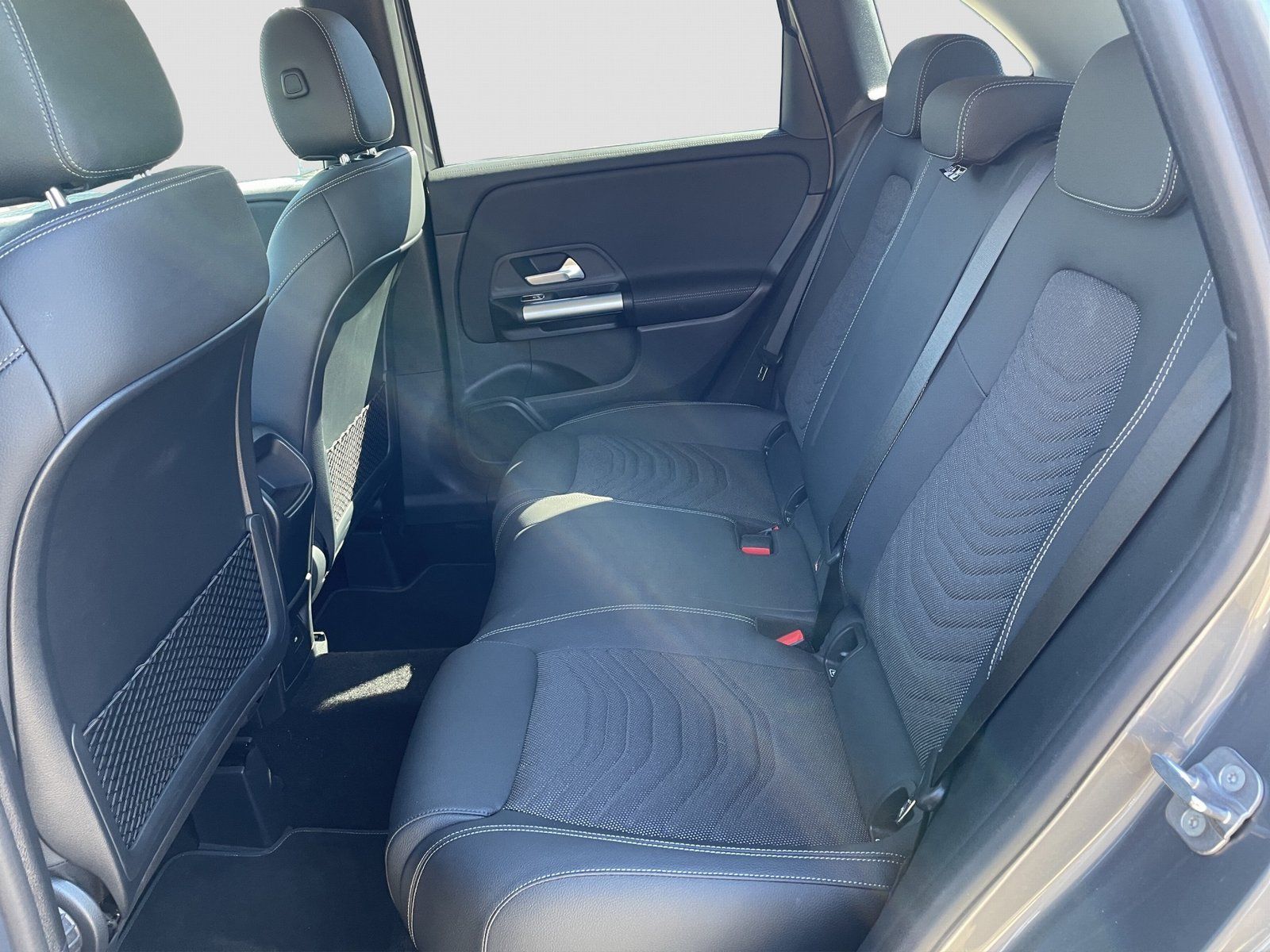 Fahrzeugabbildung Mercedes-Benz B 200 d Progressive (EURO 6d)