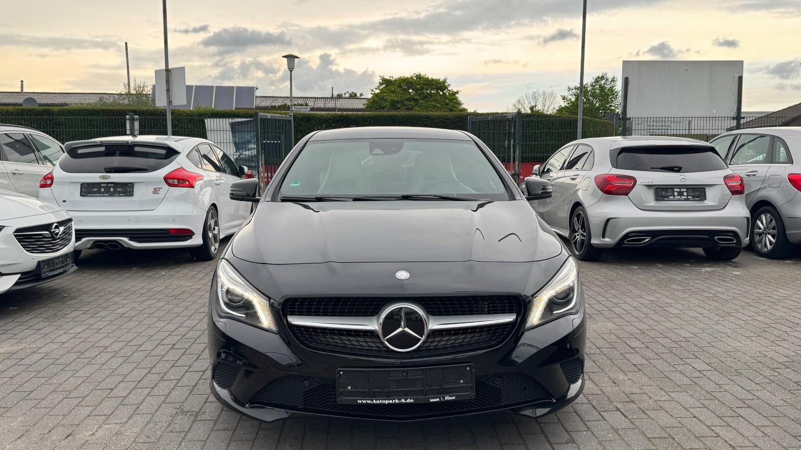 Mercedes-Benz CLA 200 Shooting Brake | KAMERA | NAVI |BI-XENON