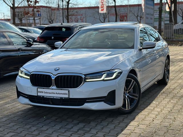 BMW 545e xDrive Laser Glasdach ACC Head-Up Kamera