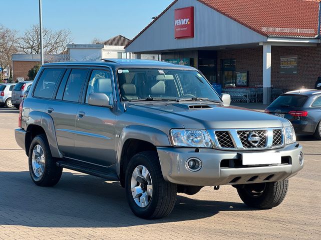 Nissan Patrol 3.0l Automatik Di Lang Elegance/TÜV Neu