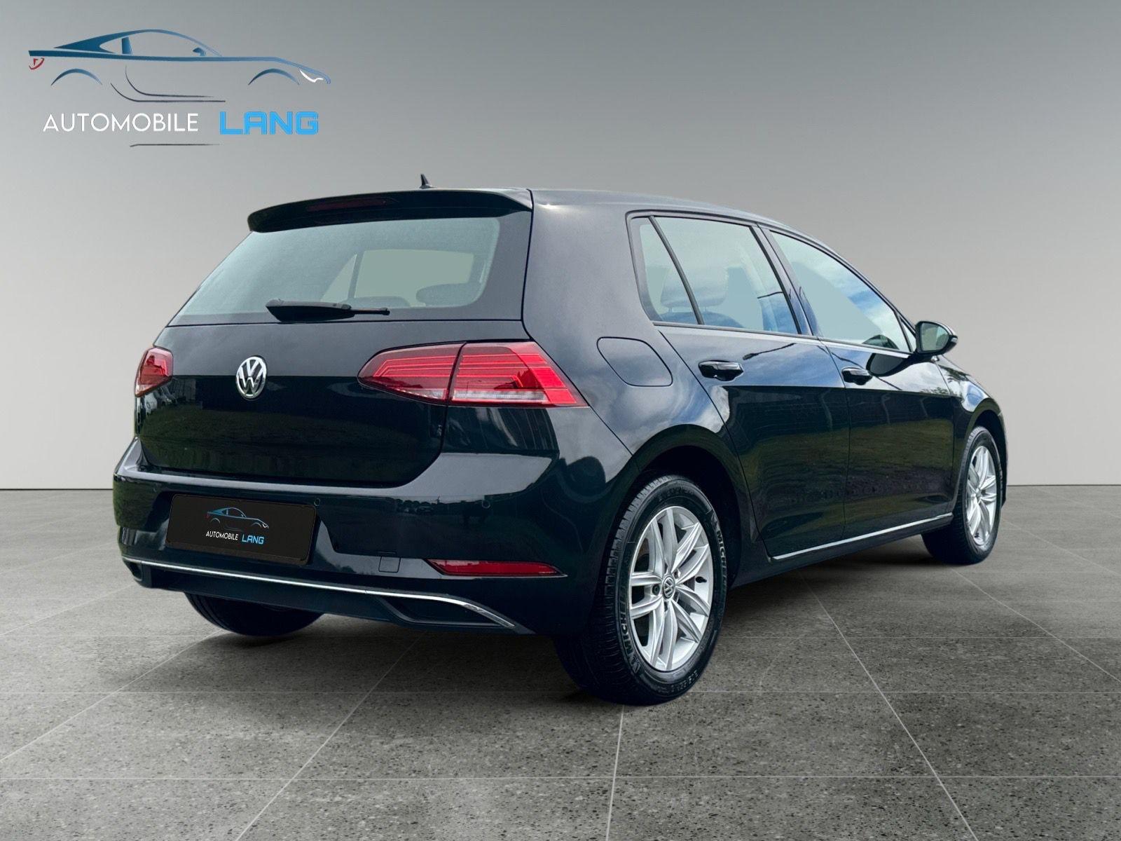 Volkswagen Golf /Automatik/LED/ACC/Scheckh./Light Assist