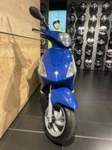 Piaggio FLY 125 inkl. Träger und Gewährl.// SCHNÄPPCHEN - PIAGGIO 125