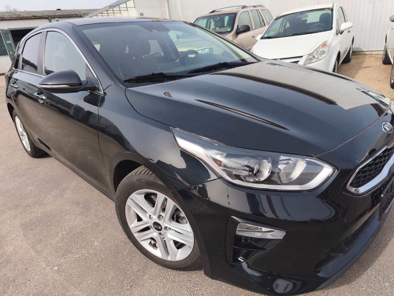 Kia Ceed 1.4 T-GDI, Kamera, Leder, Tüv & Insp. neu