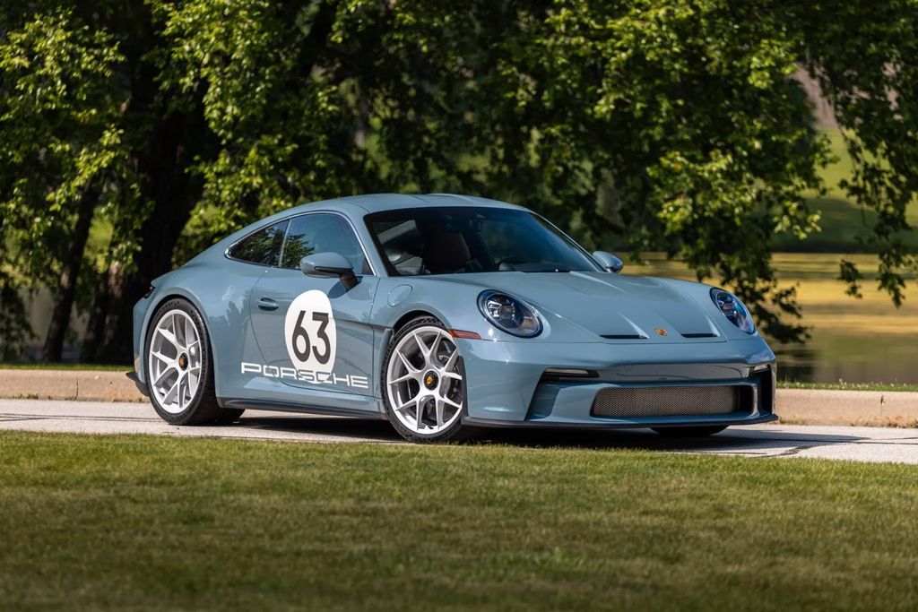 Porsche (911) 992 S/T