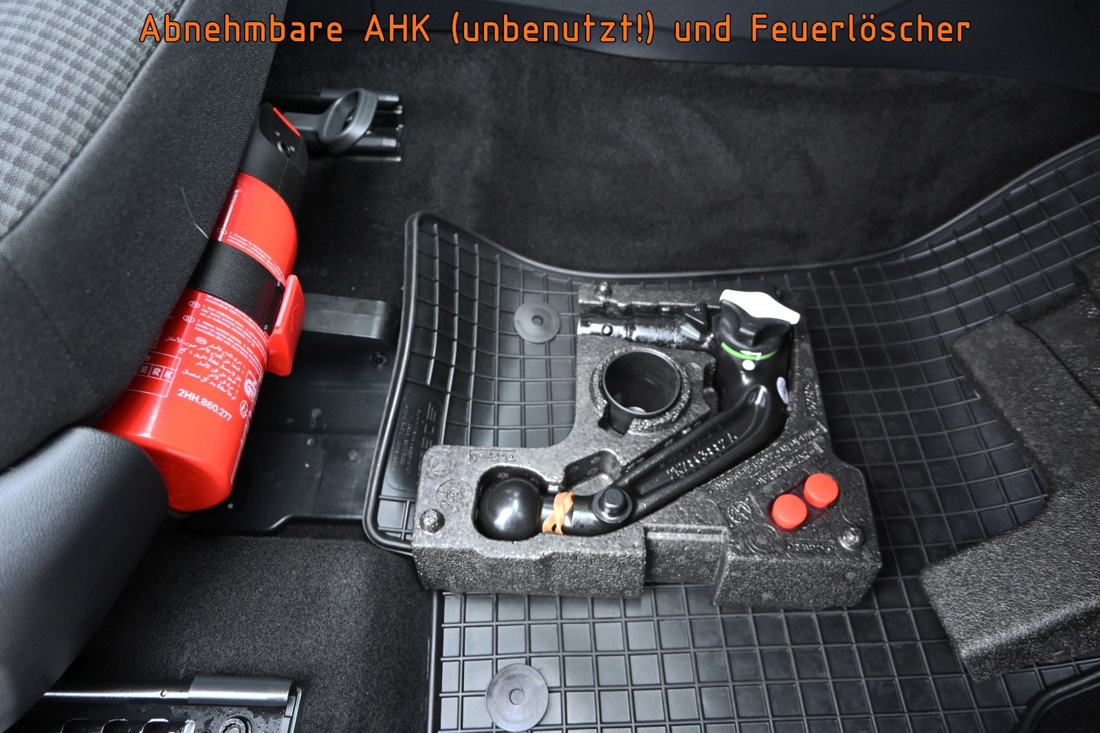 Fahrzeugabbildung Volkswagen Caddy Maxi 2.0 TDI DSG °ACC°AHK°LED°KAMERA°8FACH