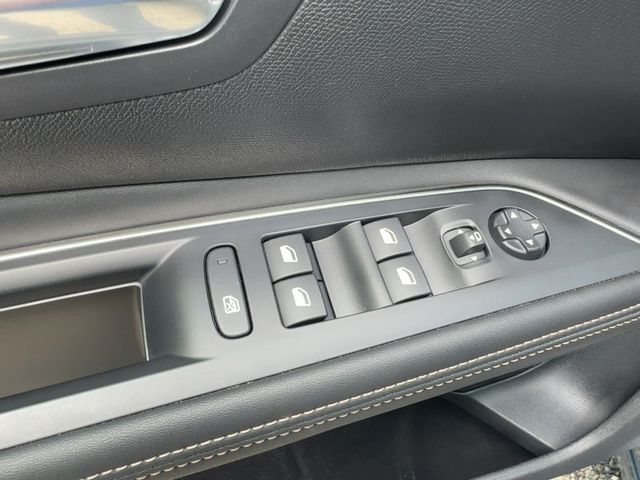 Foto Nummer 14: PEUGEOT 5008