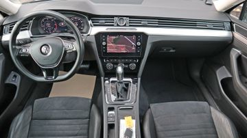 Volkswagen Passat Variant - 8