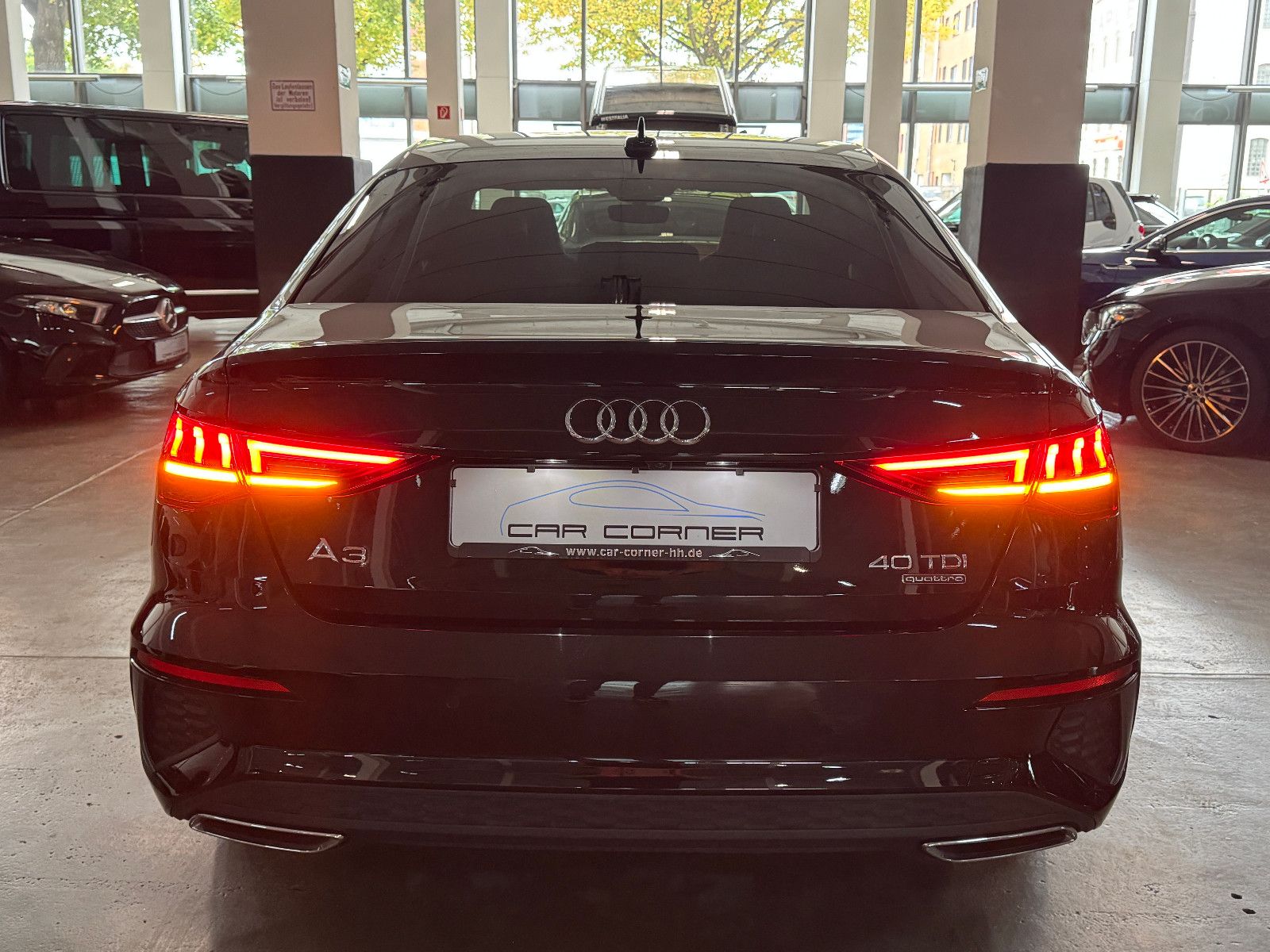 Fahrzeugabbildung Audi A3 40 TDI LIM. QUATTRO 3X S-LINE RS3 S-SITZE B&0