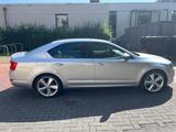 Skoda Octavia 1.8 TSI Style / StdHzg, Xenon, Led, Navi - Skoda Octavia: Leder, Standheizung