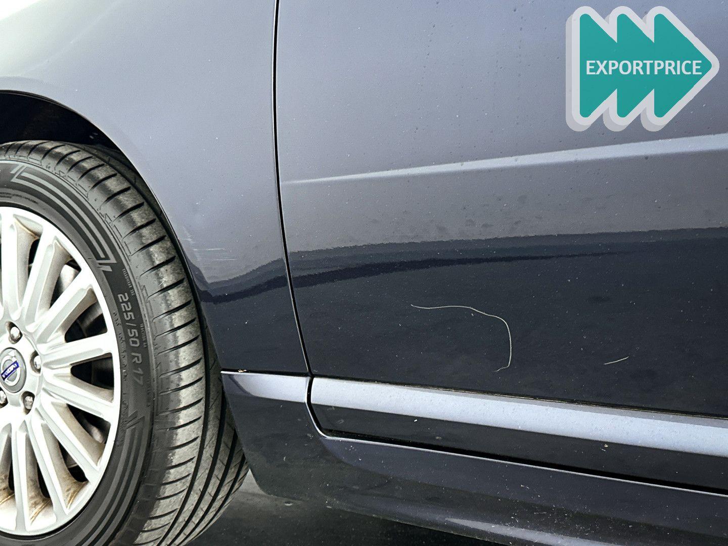 Volvo V70 2008 — photo 32