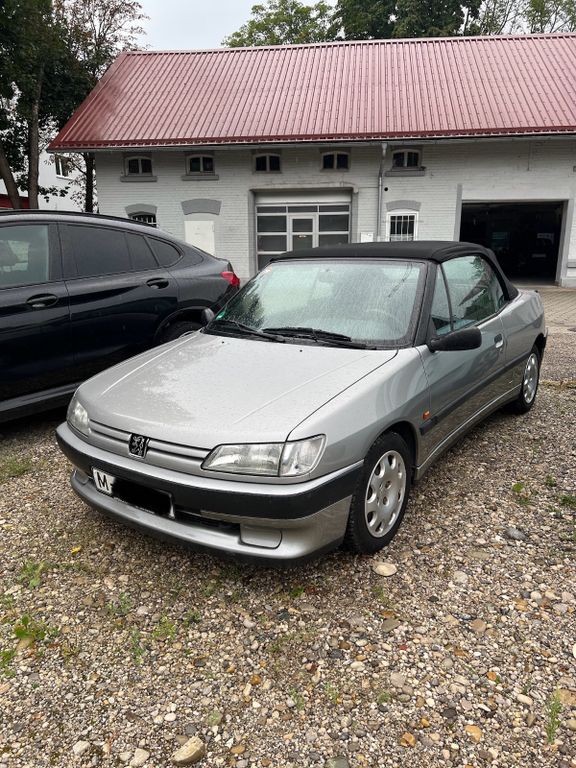Peugeot 306