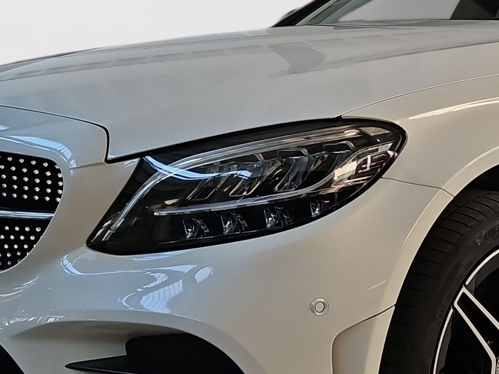 Fahrzeugabbildung Mercedes-Benz C 200 T AMG Distronic+ SDHZ Airmatic Pano Sound