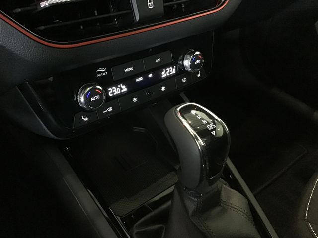 Fahrzeugabbildung Skoda Kamiq Monte Carlo1.5 TSI DSG/AHK/Pano/Matrix