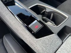 Foto Nummer 21: PEUGEOT 5008