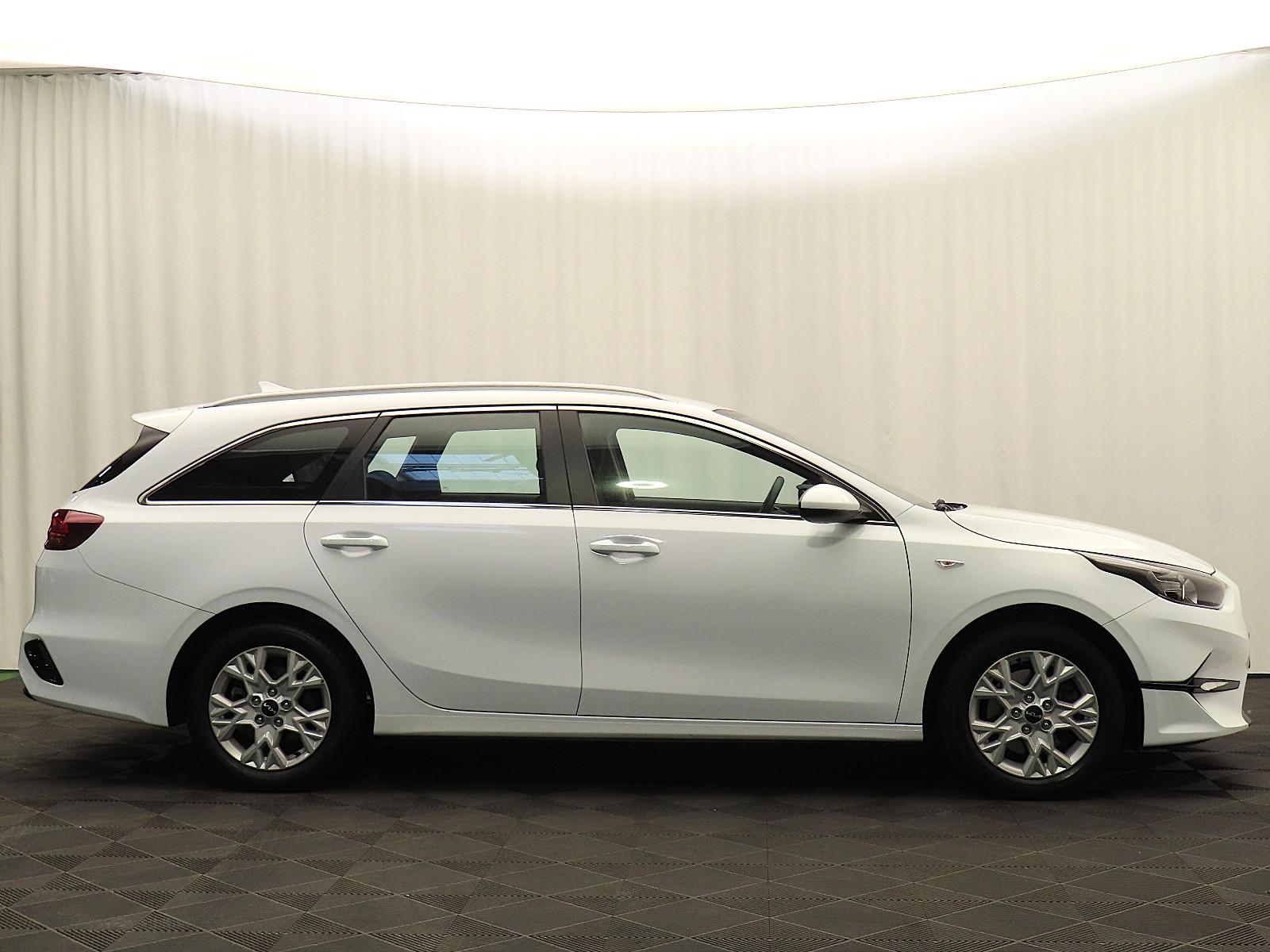 Kia Ceed Hybrid Automatik | Garantie | AHK | Kamera