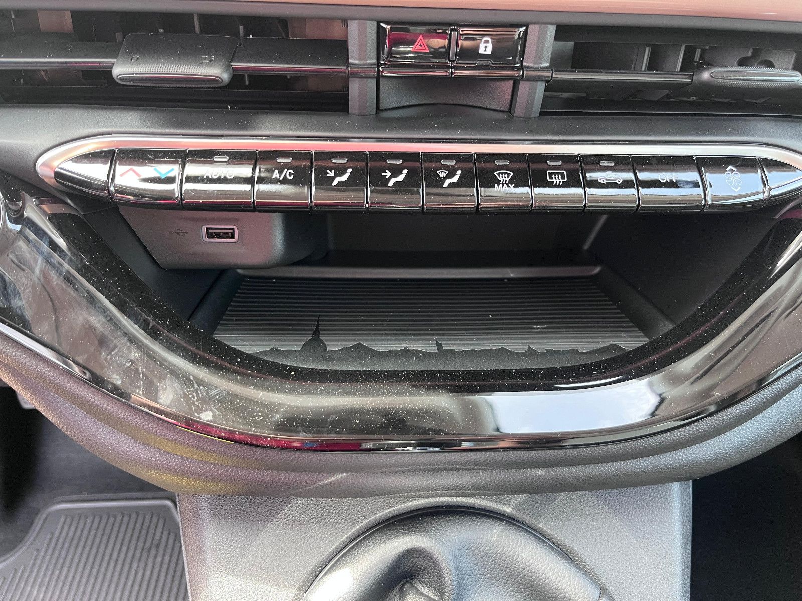 Fahrzeugabbildung Fiat 500 1.0 Hybrid FireFly 48 kW Icon
