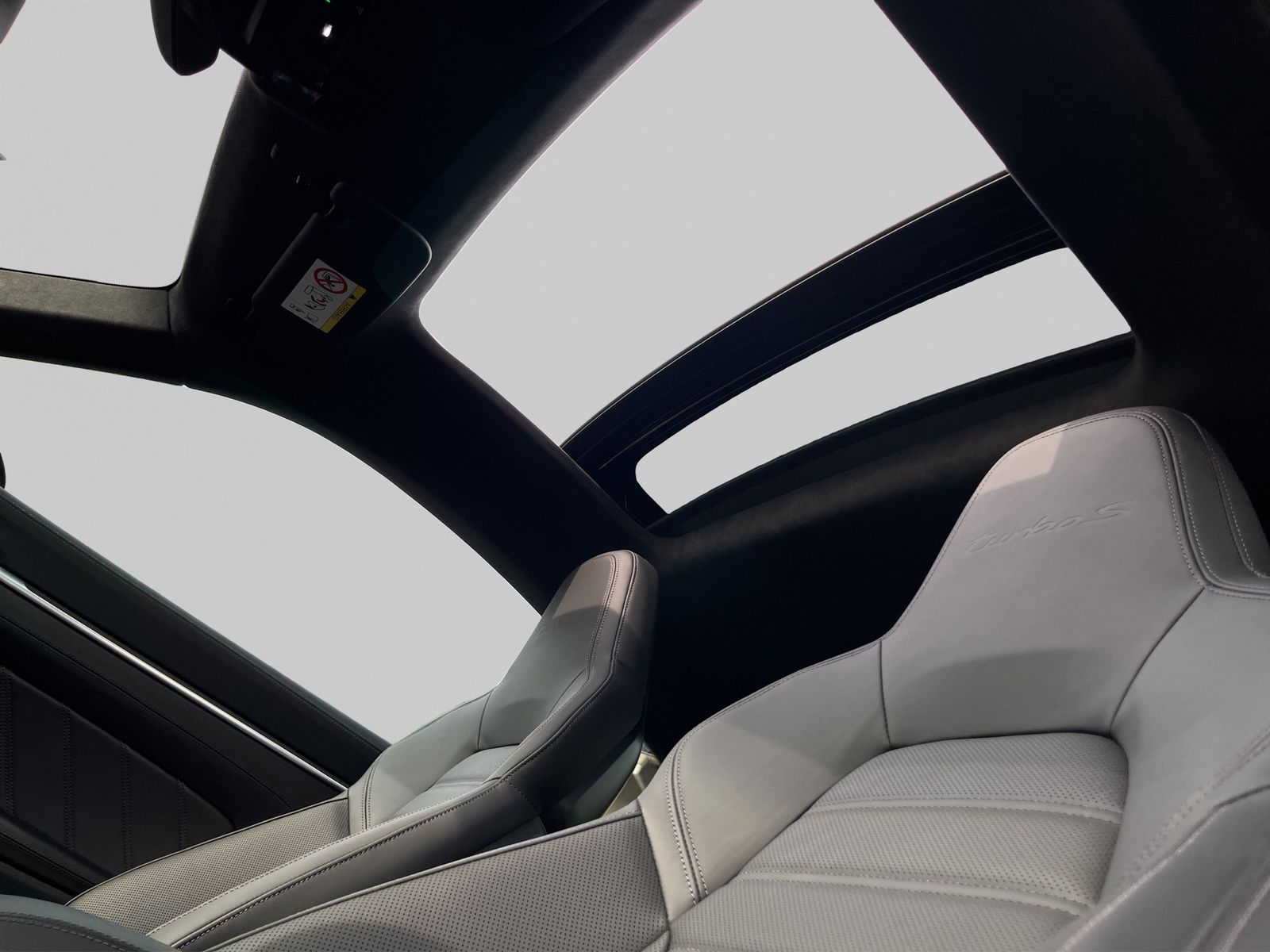 Fahrzeugabbildung Porsche 992 Turbo S Turbo S* PDLS*Matrix-LED*PASM*PVTS*K