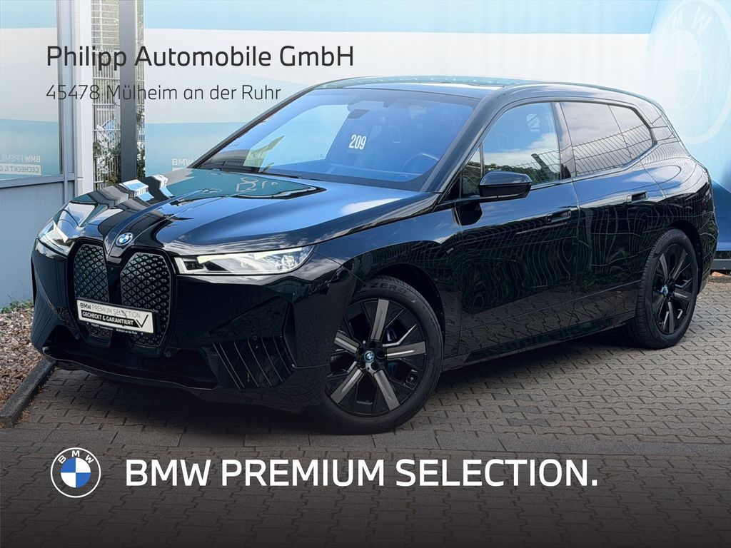 Image of BMW iX