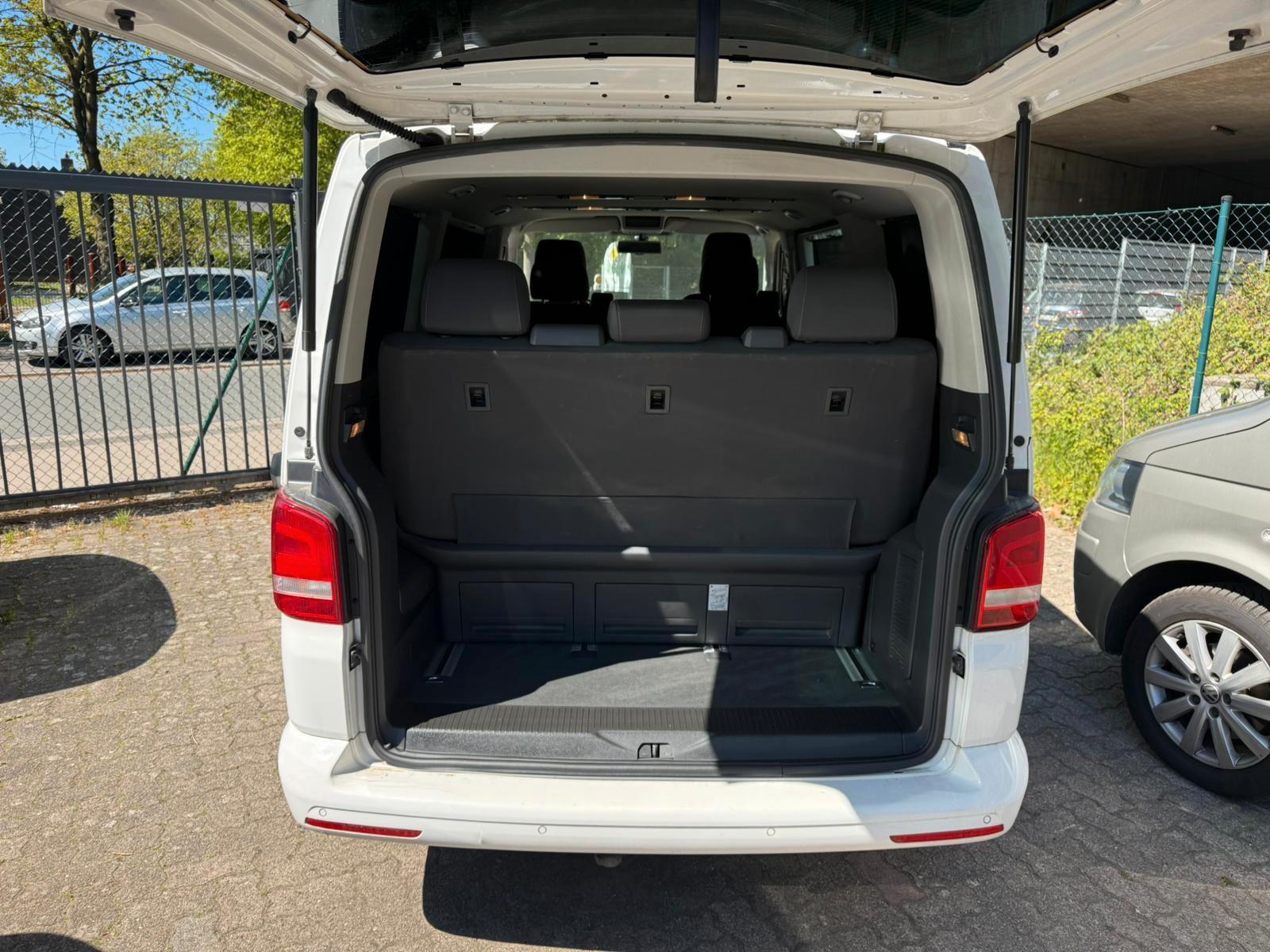 VOLKSWAGEN T5 MULTIVAN 2.0 140CH - RÉGULATEUR DE VITESSE - BI-XENON - VOLANT EN CUIR - HISTORIQUE ENTRETIEN DISPONIBLE