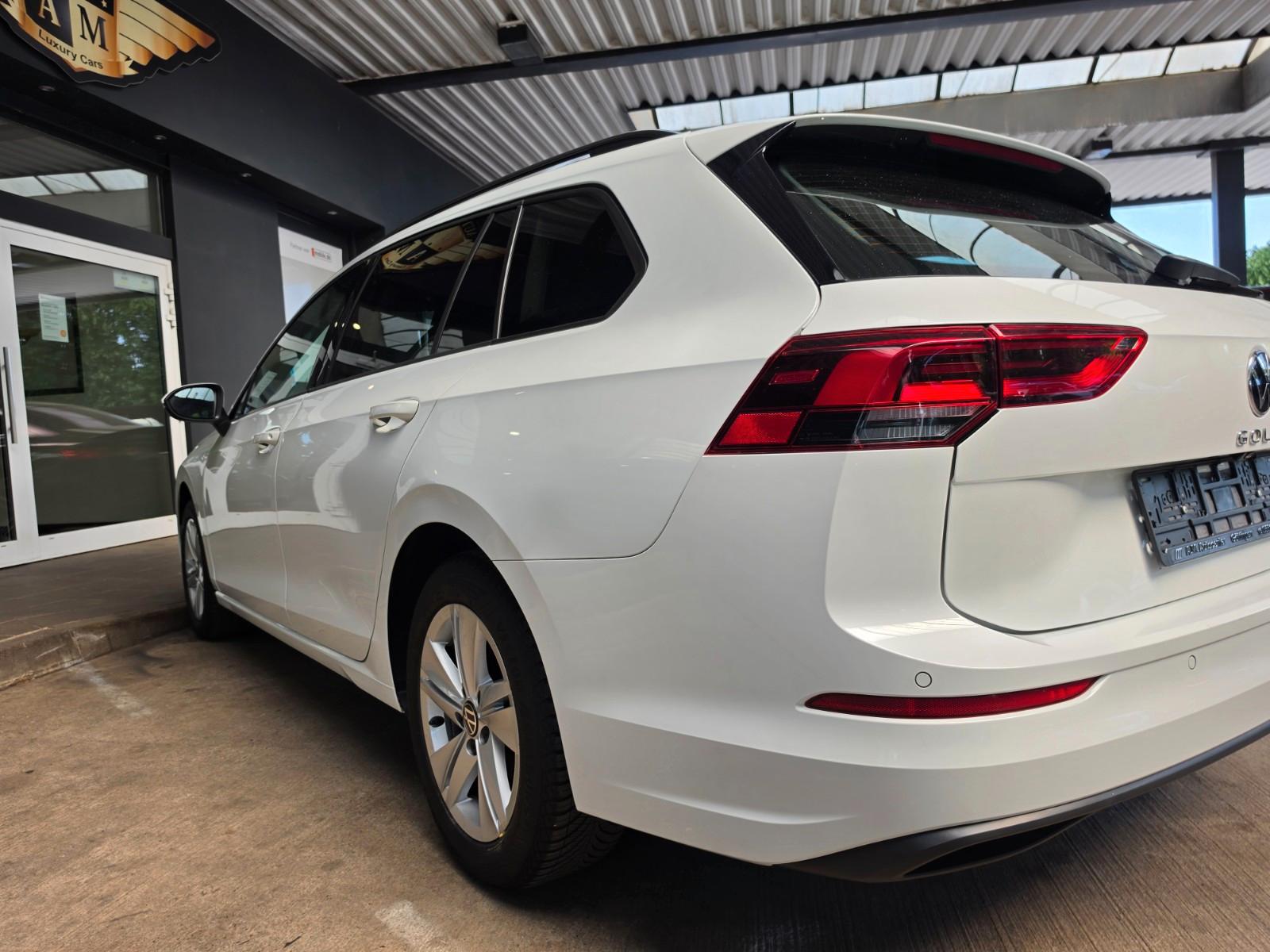 Volkswagen Golf VIII 1.5 TSI Variant Life Kamera/SZH/NAVI, миниатюра 18