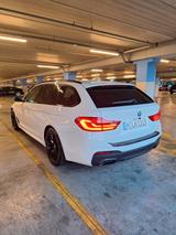 BMW 520d Touring A - M paket - Nachtblau - BMW 520 Gebrauchtwagen in München