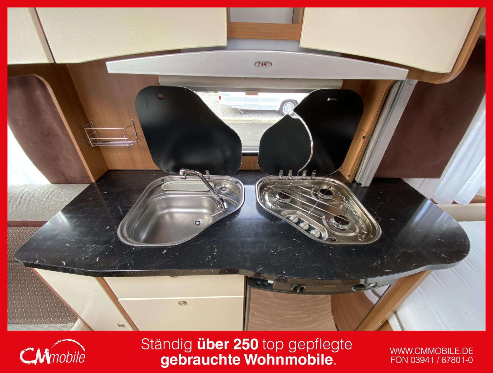 LMC Musica 470 D - Rundsitzgruppe - Festbett längs