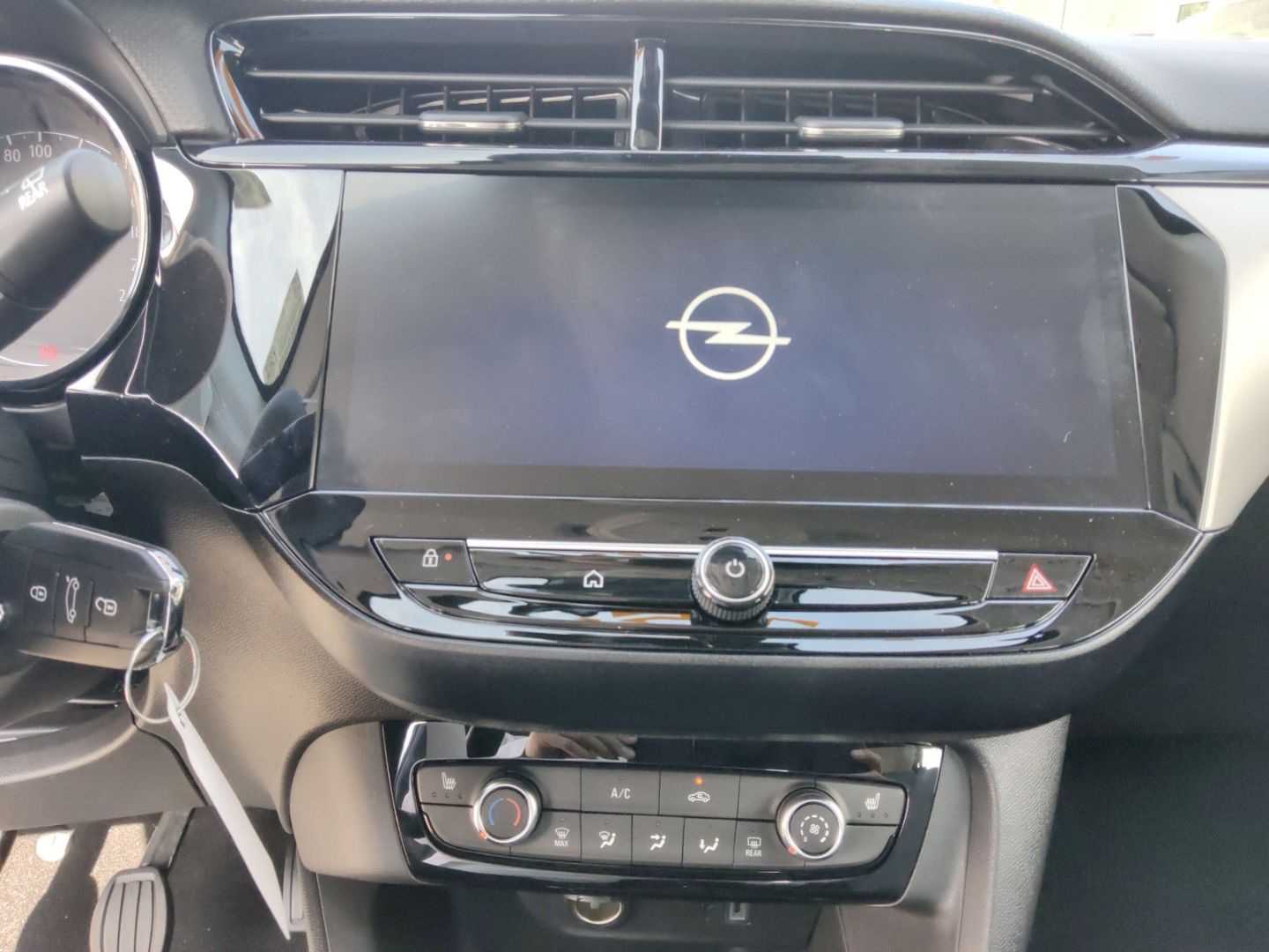 Opel Corsa - Bild 11