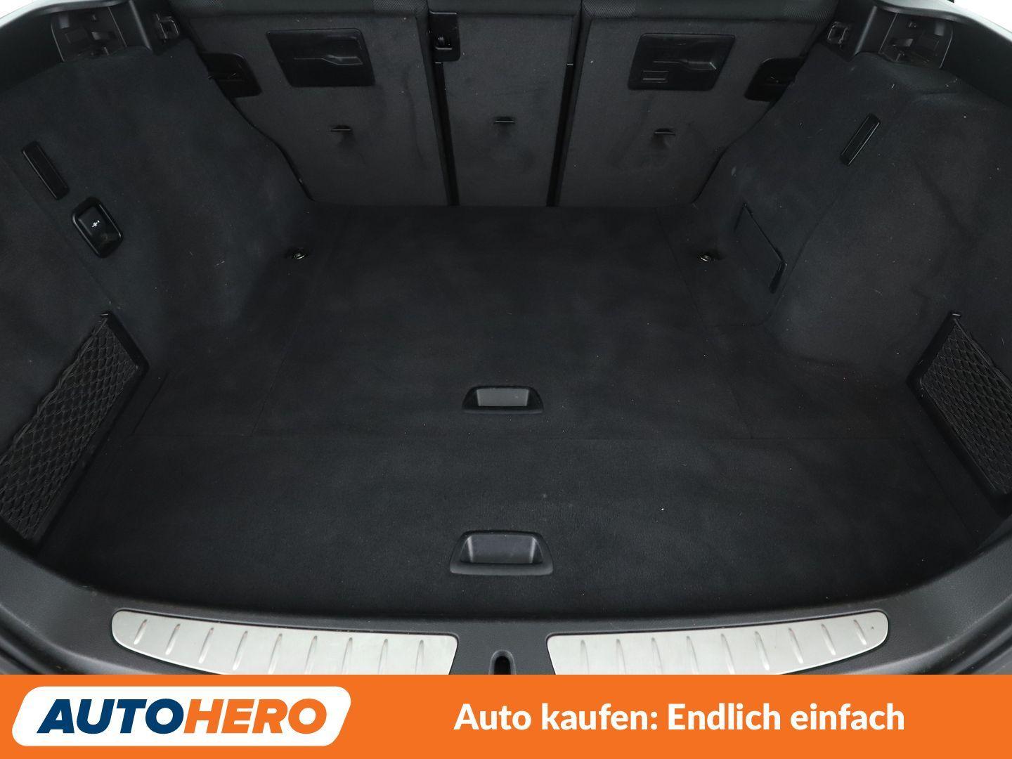 BMW 3er 318d Sport Line Aut.*NAVI*LED*TEMPO*PDC*SHZ*