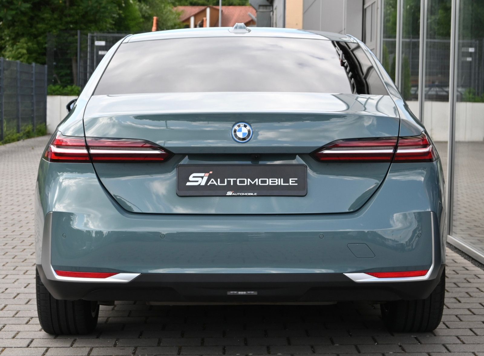 Fahrzeugabbildung BMW 550e xDr. °UVP 99.529€°ACC°SITZLÜFTUNG°360°HARM°