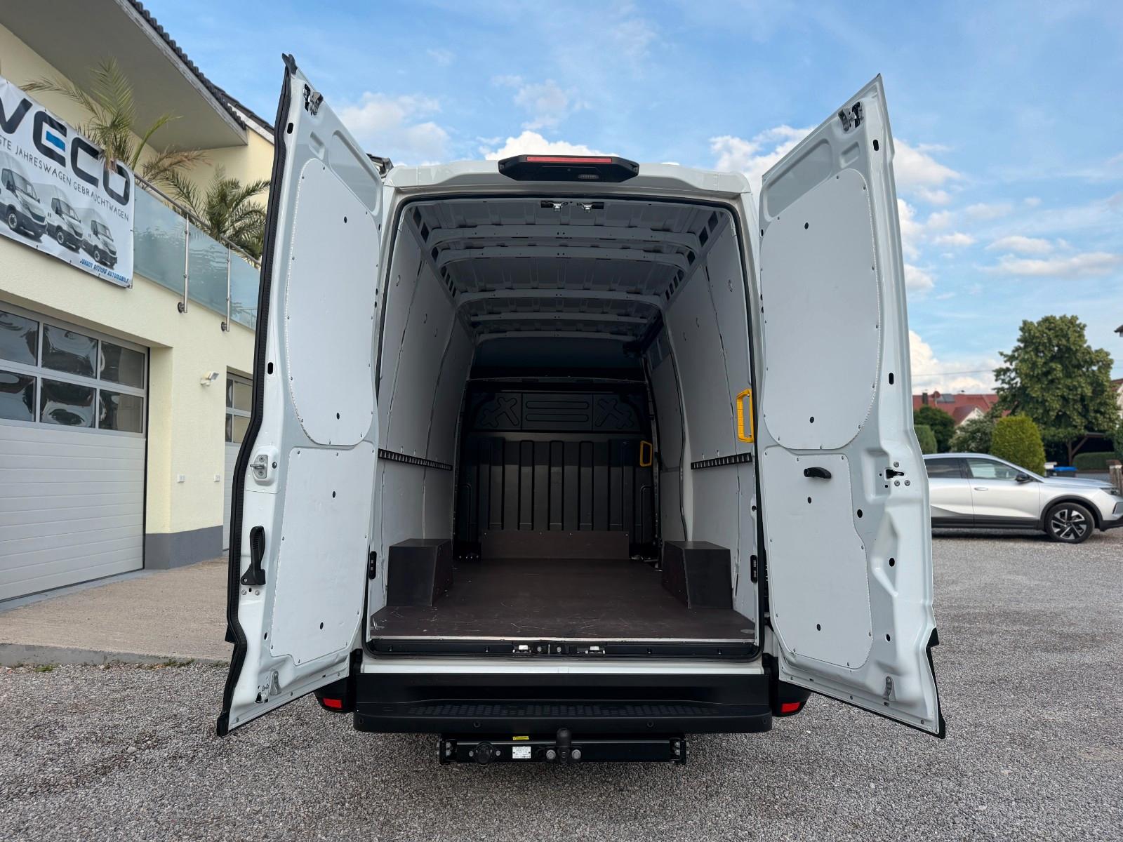Iveco Daily 35S18V L3H2 3.0 L Hi-Matic AHK Navi Kamera