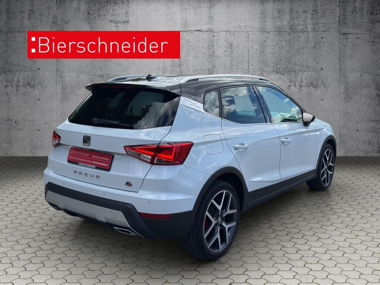 Seat Arona 1.5 TSI FR KAMERA NAVI FULL LINK BEATS ACC