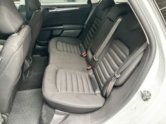 FORD Mondeo Turnier 2.0 TDCi Business Edit*Navi*Sitzh