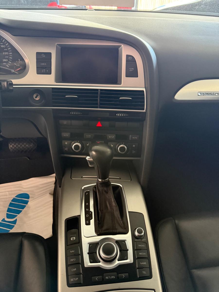 Audi Quattro 2008 — photo 11