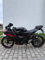 Suzuki GSX-R125 - SUZUKI GSX R 125