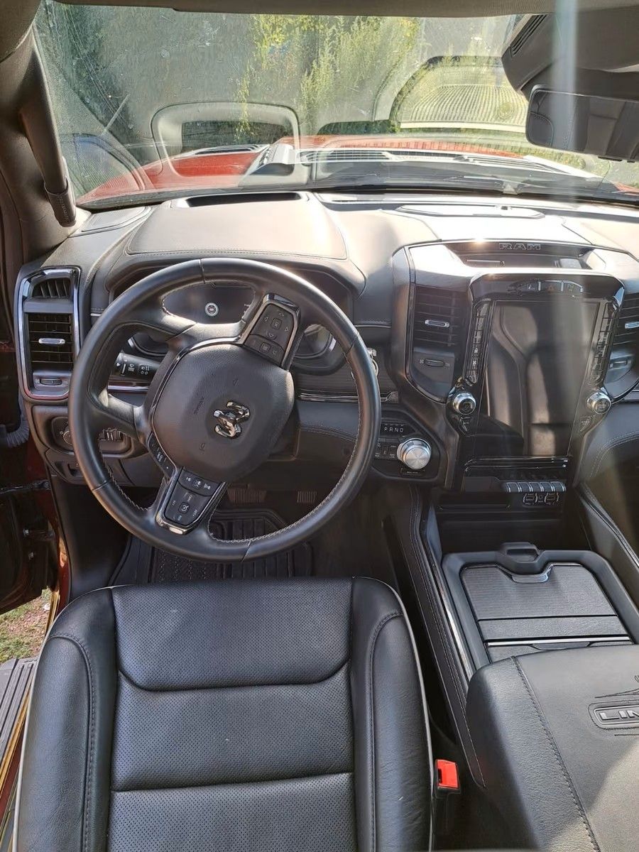 Fahrzeugabbildung Dodge RAM 1500 Limited Night *PANO*LPG*Klappe*Winch