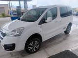 Peugeot Partner Tepee DANGEL 4X4 BlueHDi 100 Out - weiße Peugeot Partner Tepee