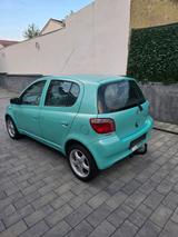 Toyota yaris 1,3 Liter Benzin Automatik ,T... - gebrauchte Toyota Yaris aus dem Jahr 2001