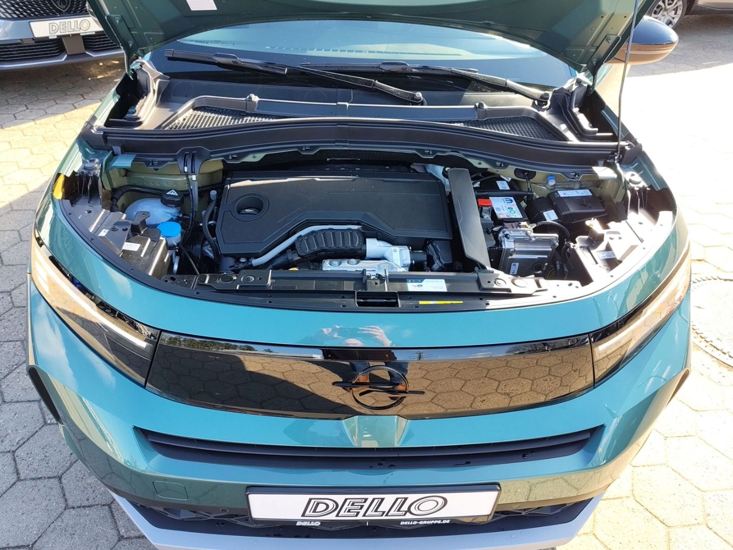 Opel Frontera - Bild 14