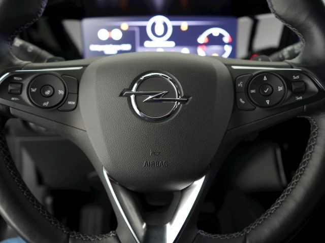 Mokka B BLACK AT+LED+NAVI+RÜCKFAHRKAMERA+SITZ-/L