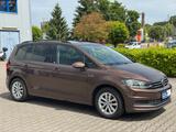 Volkswagen Touran Comfortline*7Sitzer*Start-Stopp Garantie* - VW Touran Gebrauchtwagen in Duisburg