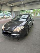 Renault laguna 2.0 dci - Renault Laguna mit Diesel-Antrieb: Kombi, 2.0