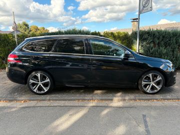 Peugeot 308 - 4