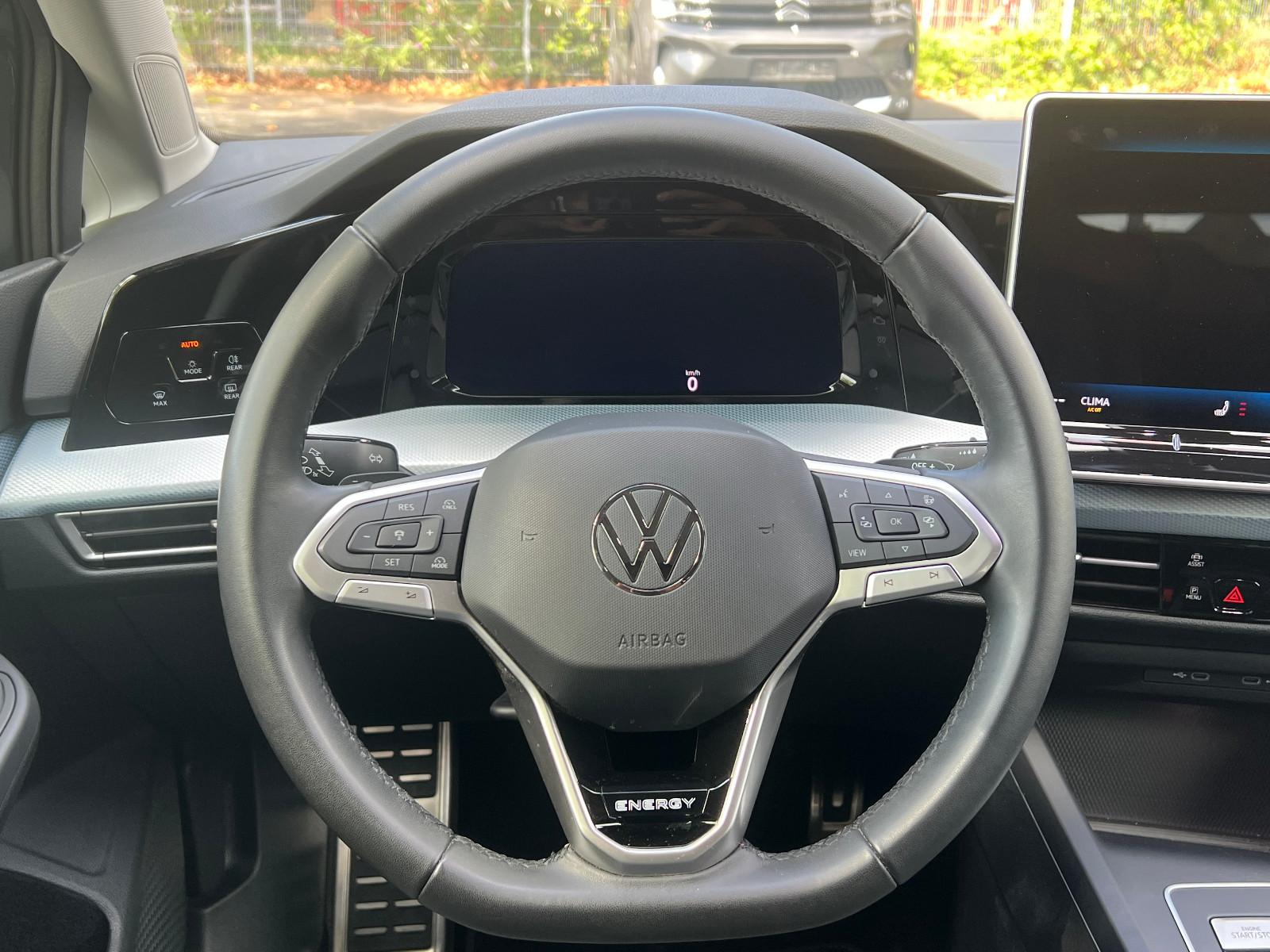 Volkswagen Golf VIII Lim. 1.5 eTSI DSG Energy-NAVI-KAM-GAR, миниатюра 12