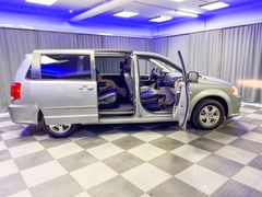Fahrzeugabbildung Dodge Grand Caravan SXT, Leder, 7-Sitze, CARFAX