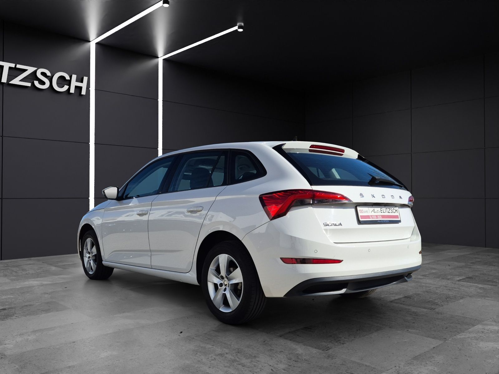 Fahrzeugabbildung SKODA Scala TSI Ambition DSG LED Navi AID GRA PDC SH L