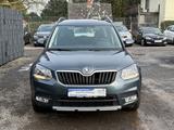 Skoda Yeti Ambition SHZ*PDC*AHK*Tempomat*Klimatronic* - gebrauchte Skoda Van