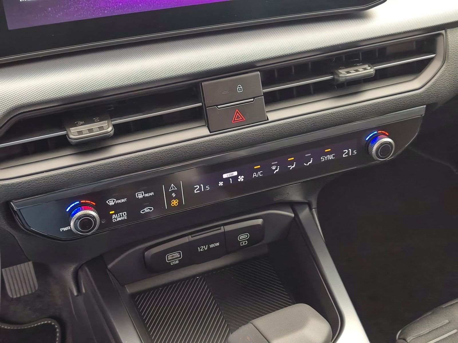 KIA XCeed 1.6 T-GDI DCT Vision Komfort-Pro Design – Bild 18