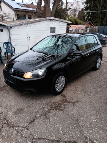 Volkswagen Golf VI  1.6 TDI Trendline