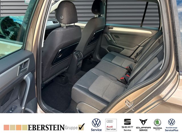 Volkswagen Golf Sportsvan Comfortline 1.2 TSI AHK RFK NAVI