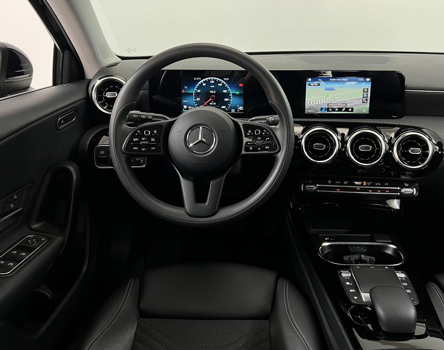 Mercedes-Benz A-Class d 2,0 CDI 85 kW MBUX NAVI SITZH TEMP EU6d, миниатюра 20